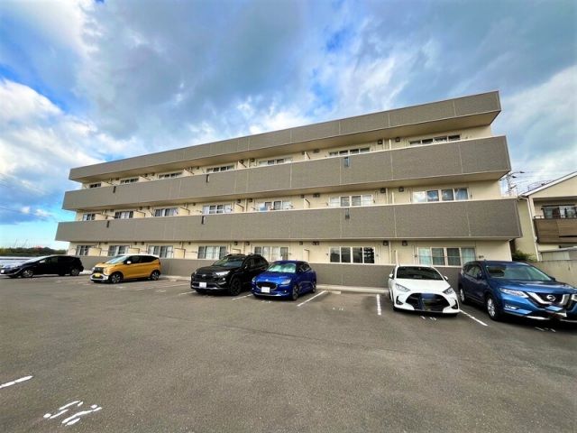 イクエーション スペースの外観画像