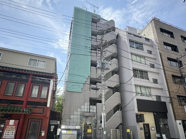 クイーンズテラスの外観画像