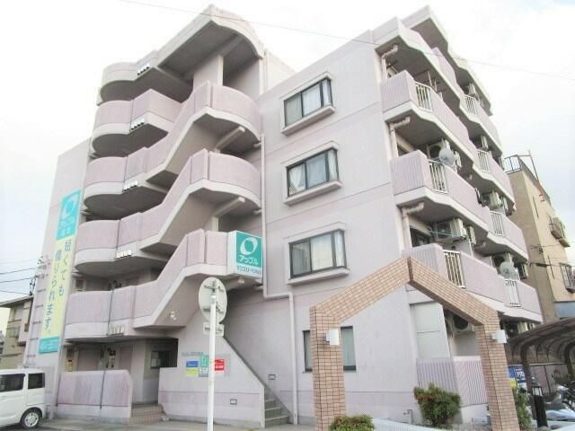 アップル第3マンションの外観画像