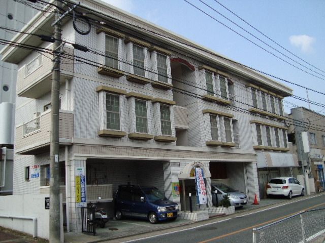 フローレスマンションの外観画像