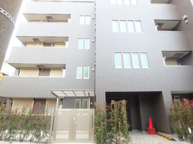 プルメリア東白楽の外観画像
