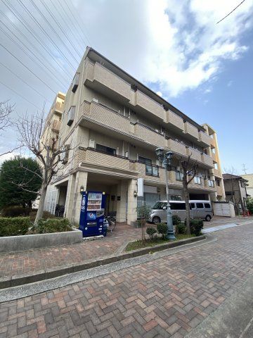 エクセル小林の外観画像