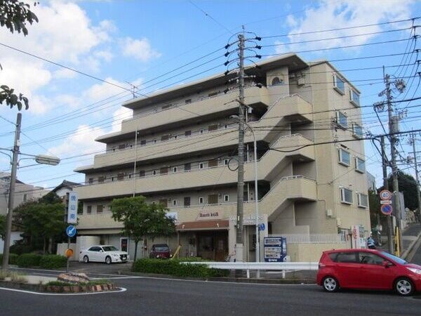 ラハイナハイツ焼山の外観画像