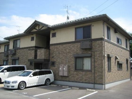 Green court B棟の外観画像
