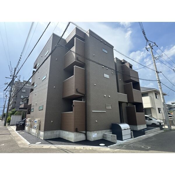 REGALEST六丁の目の外観画像