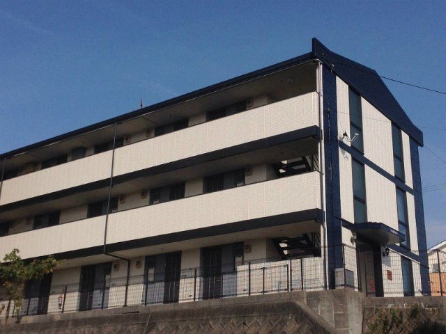 レオパレスフォレストの外観画像