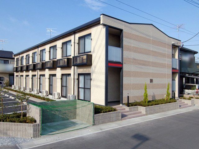 レオパレスオクムラⅡの外観画像
