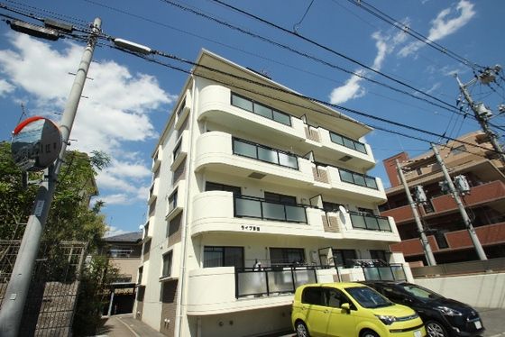 ライブ原田の外観画像