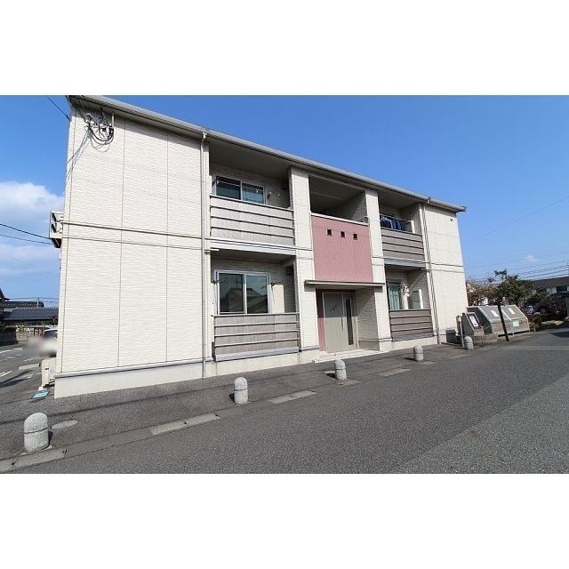 レセンテSFK A棟の外観画像