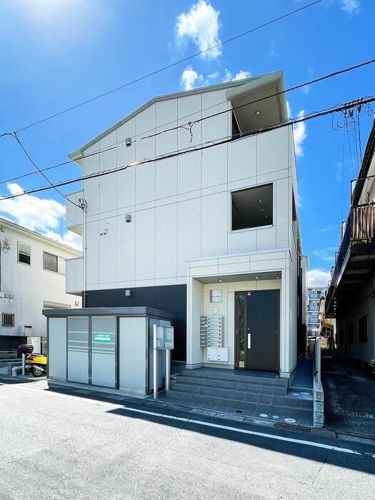クレシア東川口の外観画像