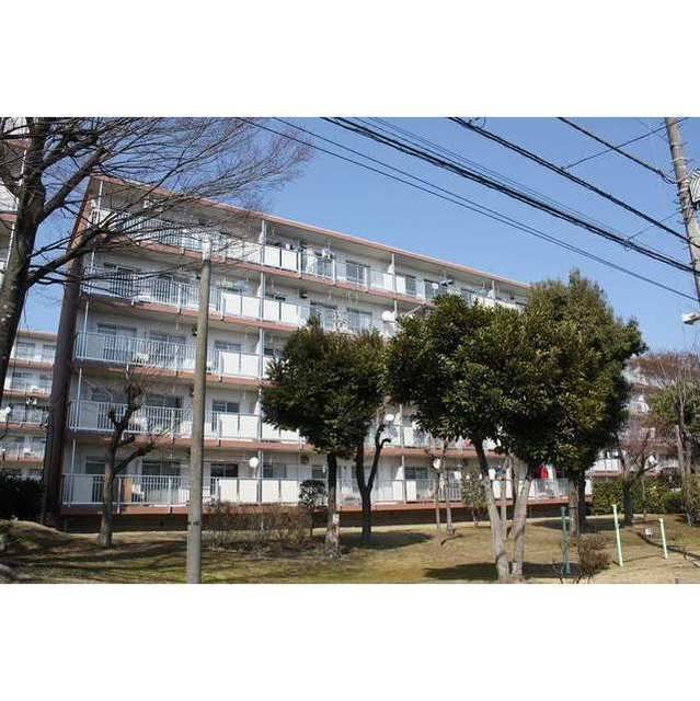 東高森団地19号棟の外観画像