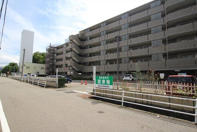 トーカンマンション犀川南の外観画像
