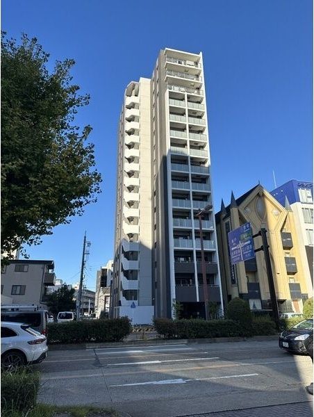 プレサンスロジェ千種内山の外観画像