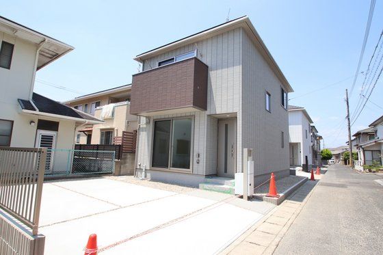 プレシオタウンの外観画像