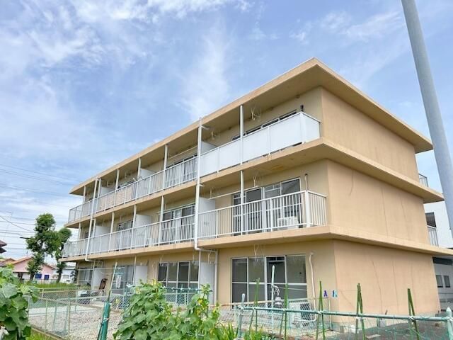マンション沖之苑の外観画像