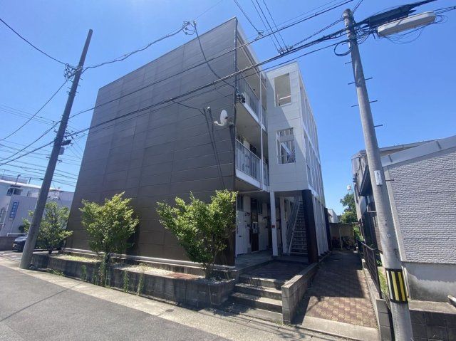 レオパレスUの外観画像