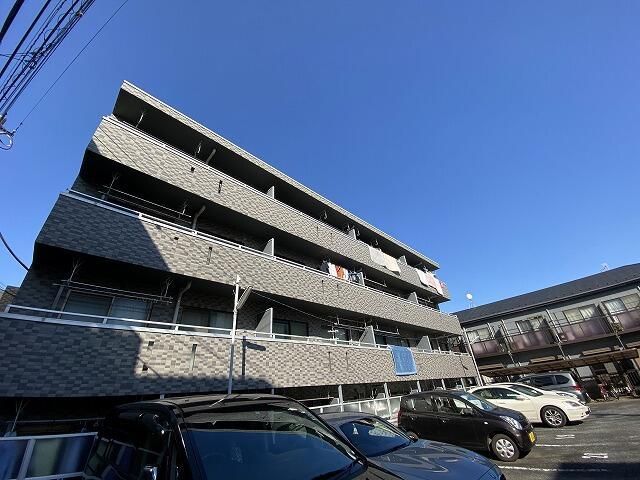 サンプラザの外観画像