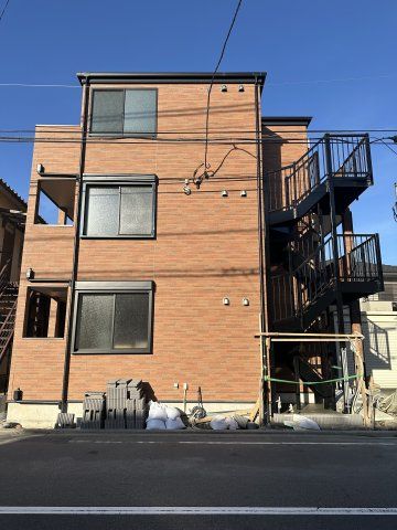 ベイルームソラーナ生麦の外観画像