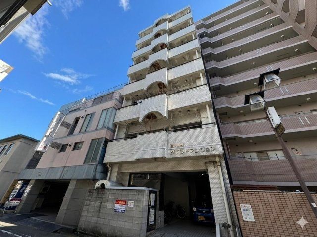 百間町グランドマンションDの外観画像