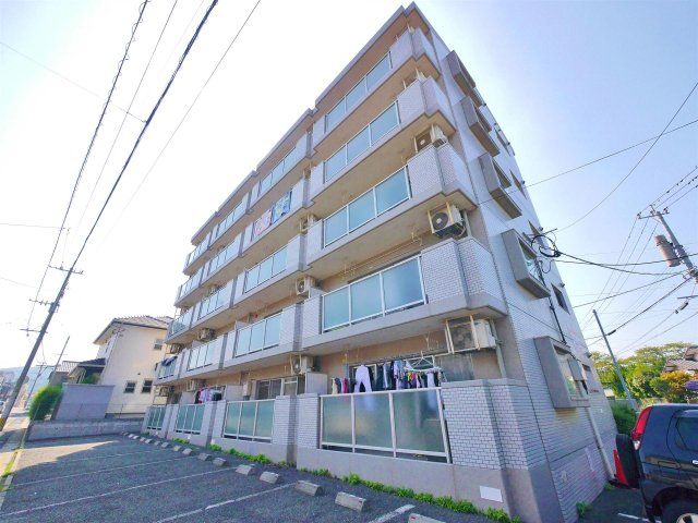 シャトレ西小石A棟の外観画像