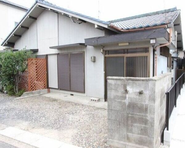 小幡常燈15-7貸家西の外観画像