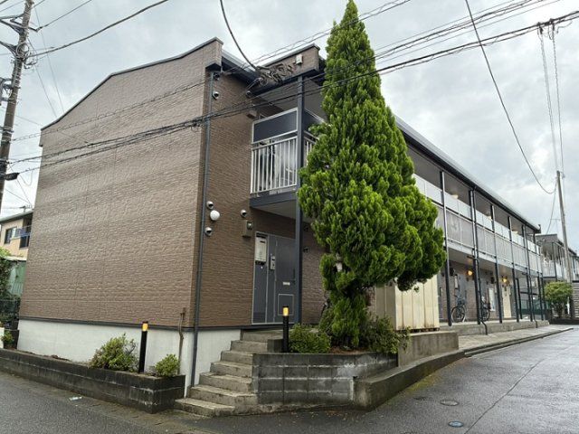 レオパレスフリーダム南金目Ⅲの外観画像