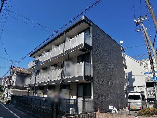 レオパレスメルナカヤの外観画像