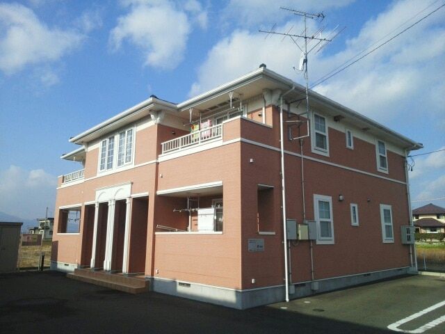 カーサプラシードAの外観画像