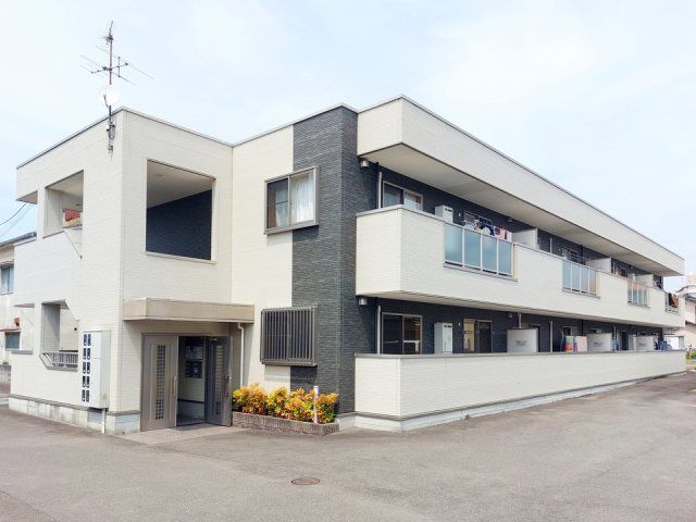 フォブールラシュレの外観画像