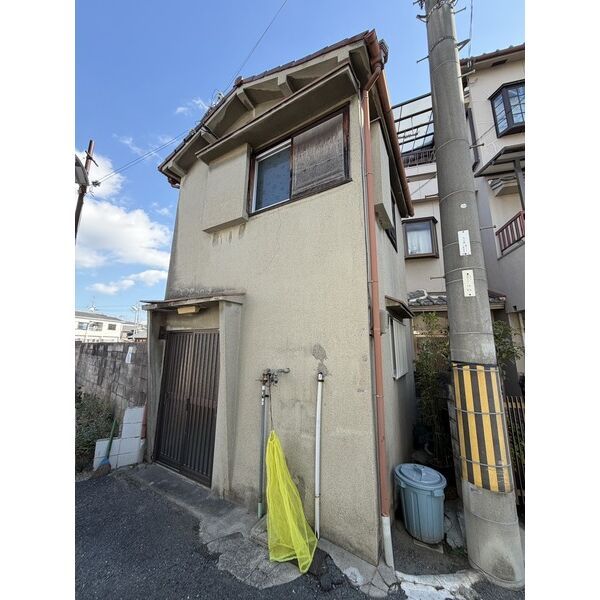 寝屋川市長栄寺町戸建の外観画像