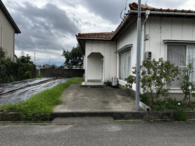 砺波市木下森田貸家の外観画像