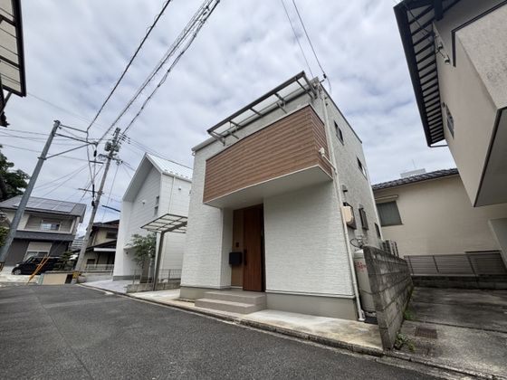 大町西1丁目戸建の外観画像