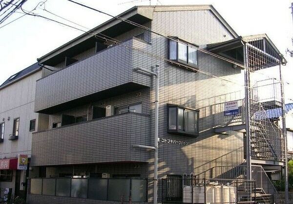 コトブキパークハイツの外観画像