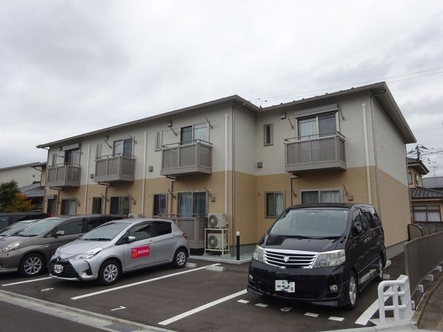 ファミユ二軒茶屋の外観画像