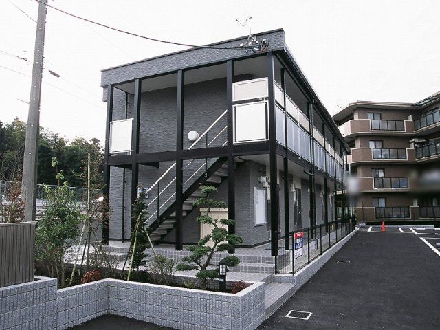 レオパレスKAZUKⅠⅡの外観画像