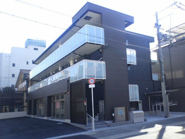 レオネクストアメニティの外観画像