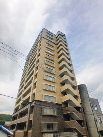グランドパレスさつま川内の外観画像