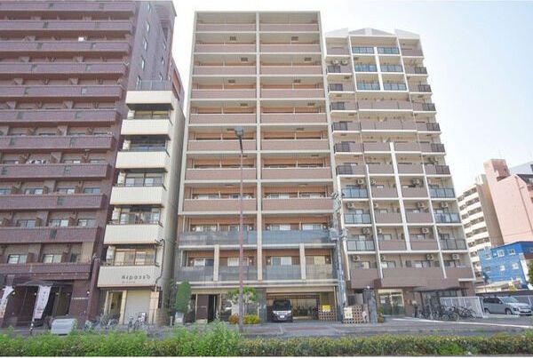 プレッツァ新大阪の外観画像