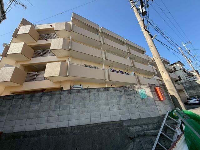 横須賀サンハイツの外観画像