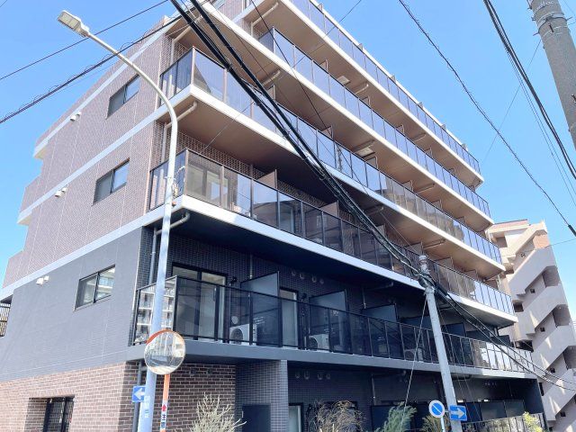 Log yokohama-isechoの外観画像