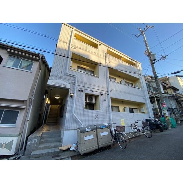 プチシャトー宮之阪の外観画像