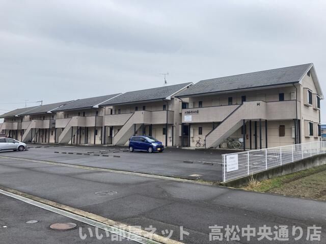メープルガーデンハイツⅢの外観画像
