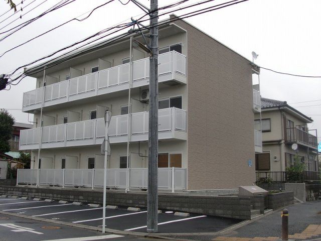 レオパレスサンライズ飯島の外観画像