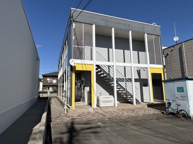 レオパレス362フラットの外観画像