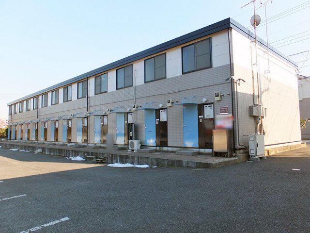 レオパレスヴェルジェの外観画像