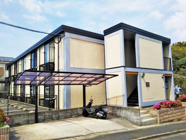 レオパレスプラムヒルの外観画像