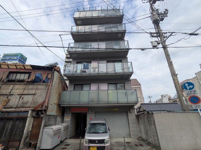 セレナ湊町の外観画像
