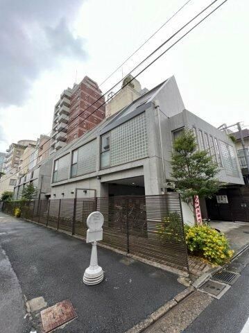 ル・シェルブルーの外観画像
