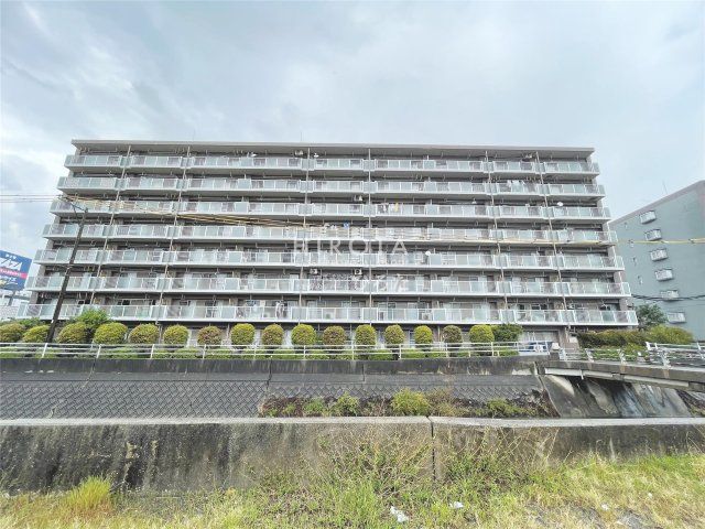 ペルル湯川新町弐番館 807号室の外観画像