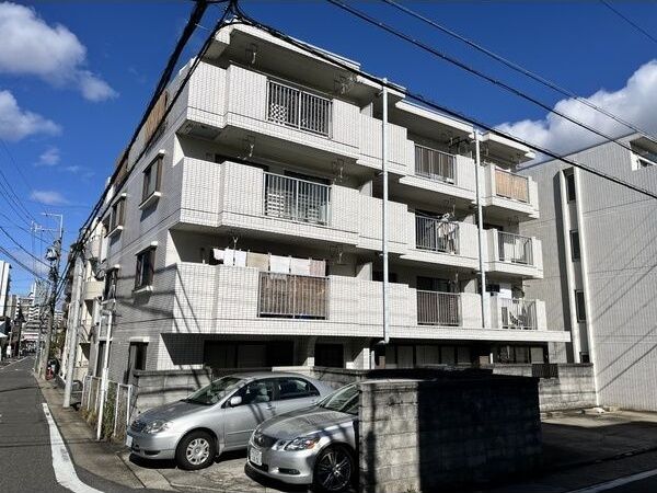 ファミール茶屋ヶ坂の外観画像